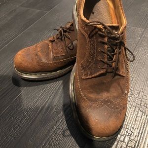 Dr Martens vintage wingtips US 9